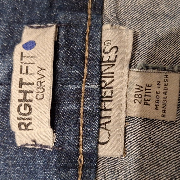 q Catherines Blue Relaxed Fit Jeans Size 28W Petite - Picture 2 of 4